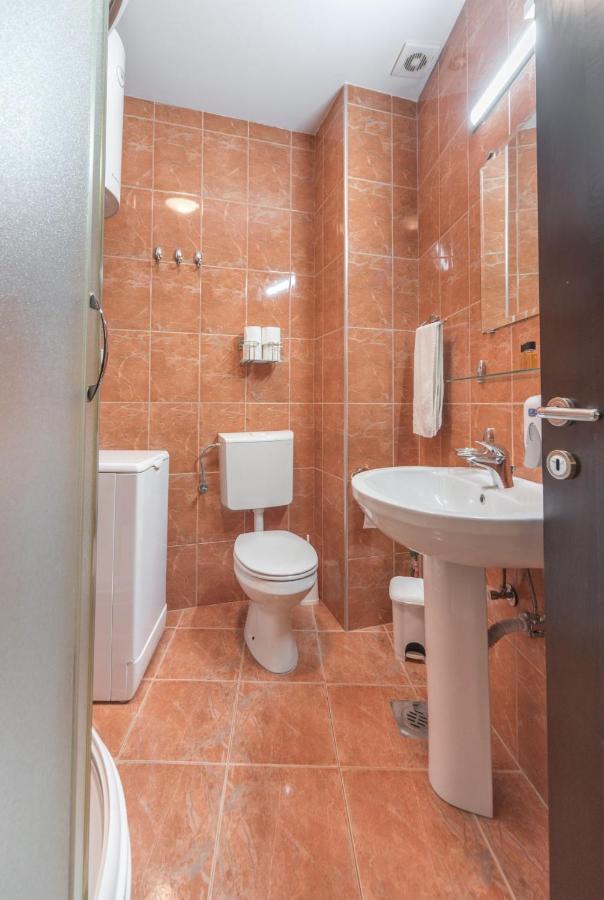 R Club Apartments Old Town בודווה מראה חיצוני תמונה