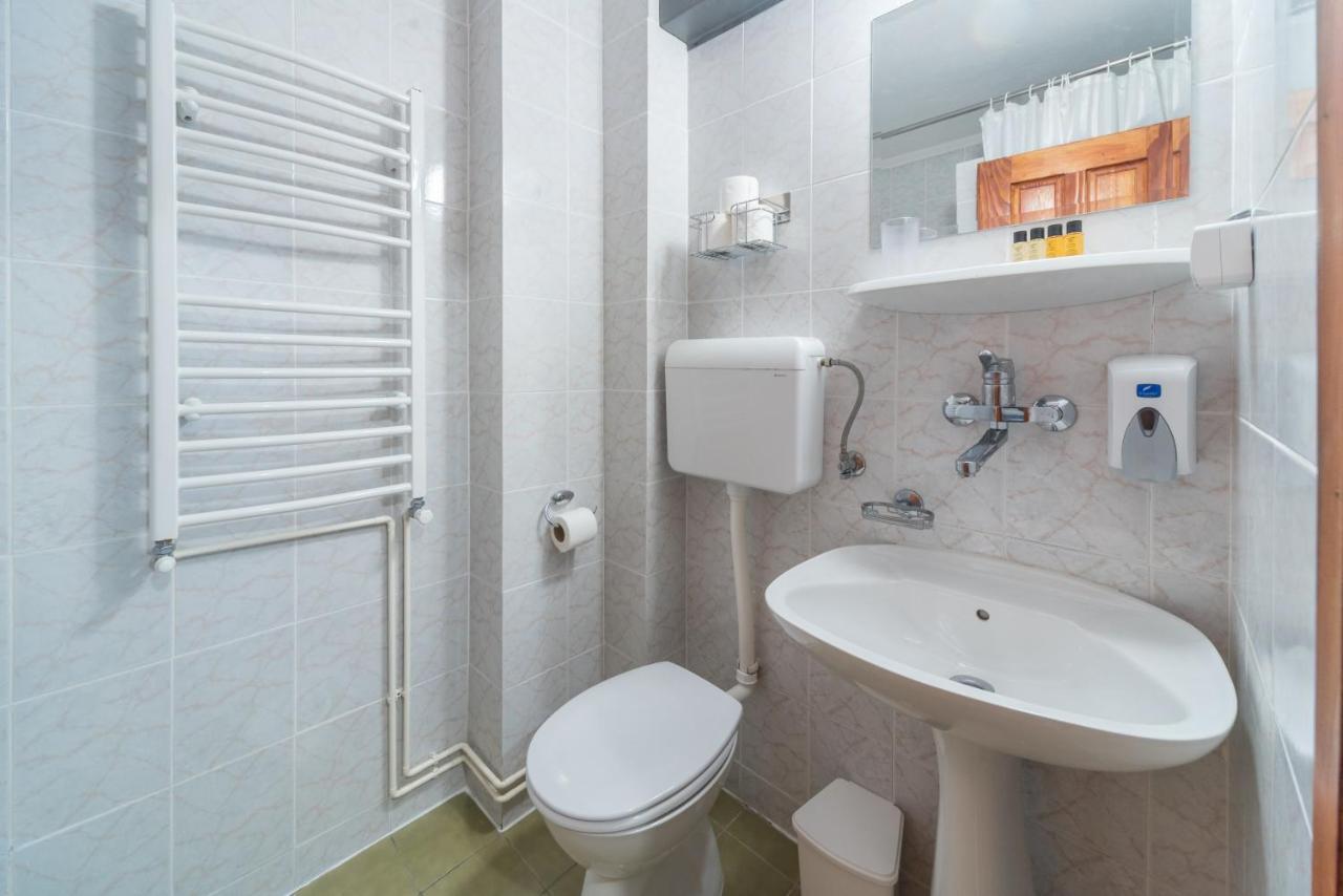 R Club Apartments Old Town בודווה מראה חיצוני תמונה
