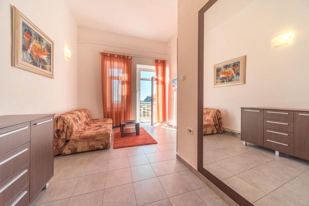 R Club Apartments Old Town בודווה מראה חיצוני תמונה