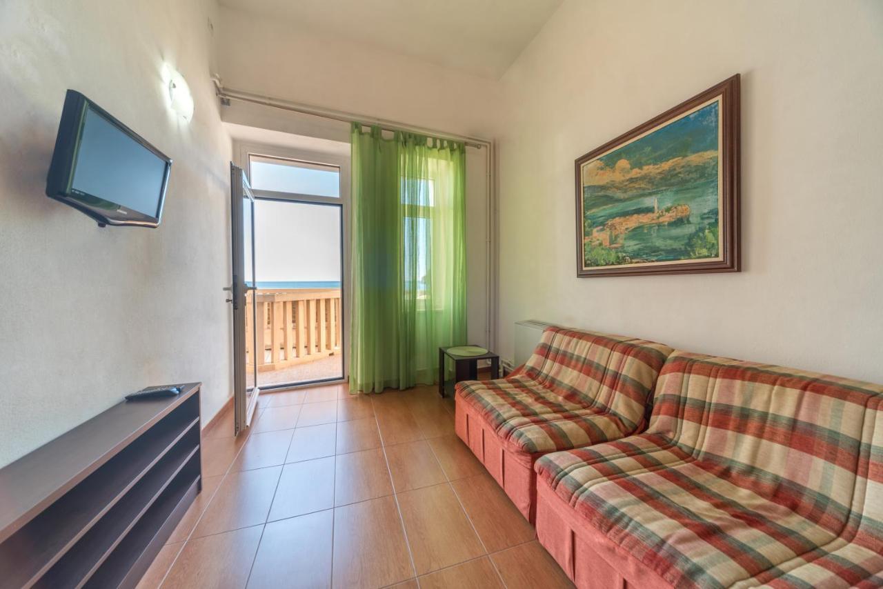 R Club Apartments Old Town בודווה מראה חיצוני תמונה