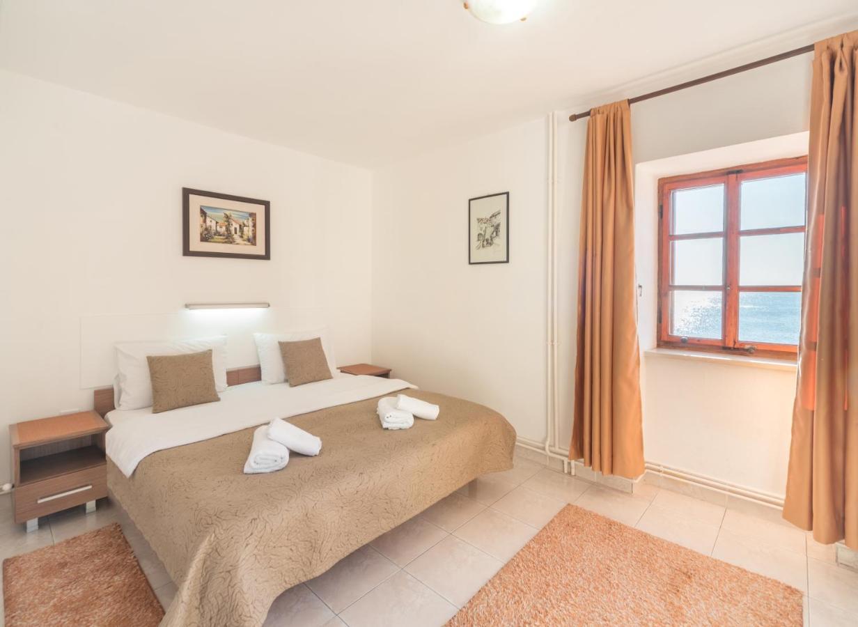 R Club Apartments Old Town בודווה מראה חיצוני תמונה