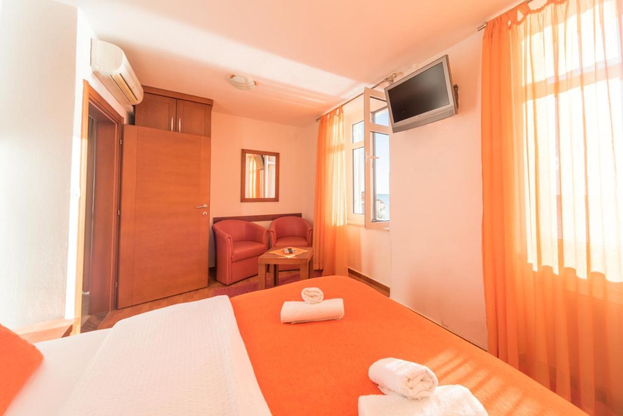 R Club Apartments Old Town בודווה מראה חיצוני תמונה